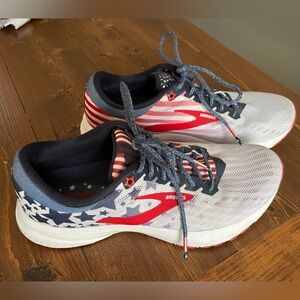 Brooks Launch Women’s Glory Running Shoes 🇺🇸 • Size 8.5